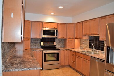 14082 N Newcastle Dr, Sun City, AZ 85351 - photo 6