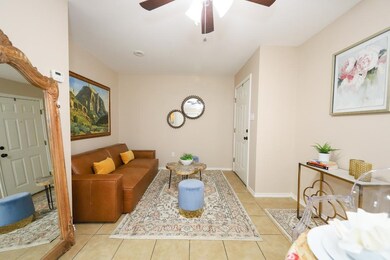 2918 Garfield St unit 4, Laredo, TX 78043 - photo 5