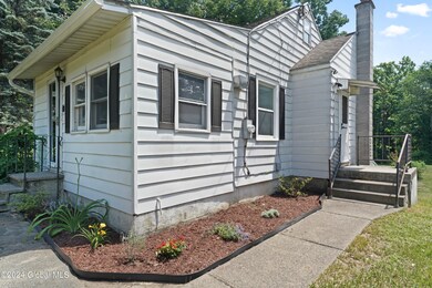 194 Speigletown Rd, Troy, NY 12182 - photo 3