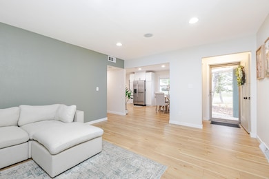 10341 W Vera Ave, Milwaukee, WI 53224 - photo 5