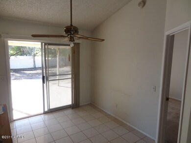 023-142253- Dining Area