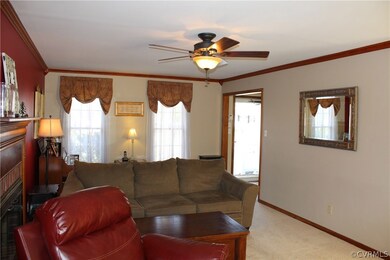 Spacious Family Room