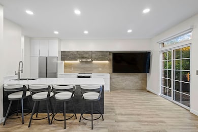 16530 Willow Walk Dr, Lockport, IL 60441 - photo 2