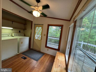 193 Bandit Bend, Maysville, WV 26833 - photo 7