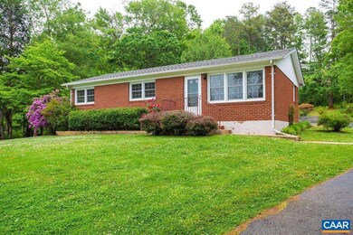 120 Buckingham Cir unit E, Charlottesville, VA 22903 - photo 6