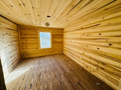 9999 Highway 2004, McKee, KY 40447 - photo 5