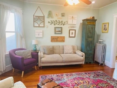 215 Crafts Rd unit 2, Chestnut Hill, MA 02467 - photo 3