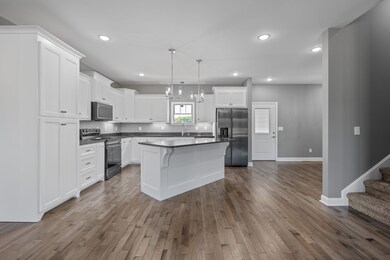 83 Watson Ct, Leoma, TN 38468 - photo 7