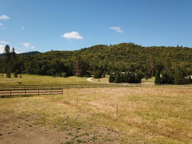 0 Colonial Way, Central Point, OR 97502 - photo 2