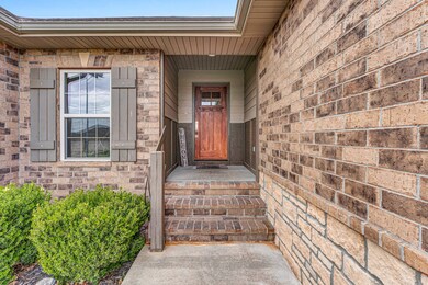 641 N Maplewood Hills Rd, Nixa, MO 65714 - photo 3