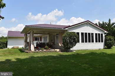 12 Edward Dr, Greencastle, PA 17225 - photo 2