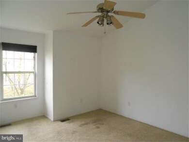 3400 Carriage Ct, North Wales, PA 19454 - photo 4