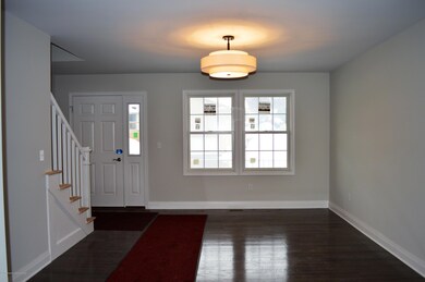 701 E Swinick Dr, Dunmore, PA 18512 - photo 4