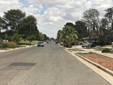 10614 Quezada Ave, El Paso, TX 79935 - photo 6