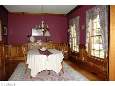 Dining Room - Formal Dining Room with hardwood flo