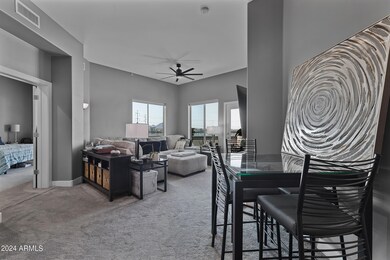 945 E Playa Del Norte Dr #4024-8