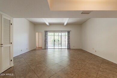 7-web-or-mls-Ocotillo-7