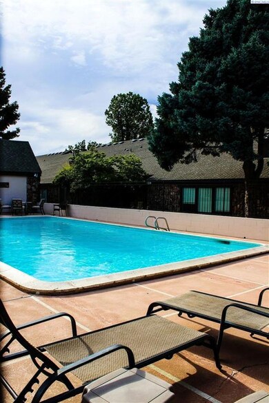 4214 W Klamath Ave unit A5, Kennewick, WA 99336 - photo 6