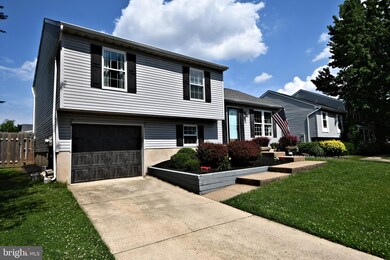 408 Federal Ln, Morrisville, PA 19067 - photo 2