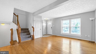 430 Macintosh Cir, Joppa, MD 21085 - photo 2