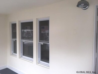 122 N Toll St, Schenectady, NY 12302 - photo 7