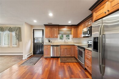 32 Freedom Ct, Johnston, RI 02919 - photo 5