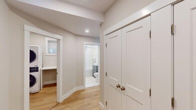 70 Marshal St unit 1, Brookline, MA 02446 - photo 3