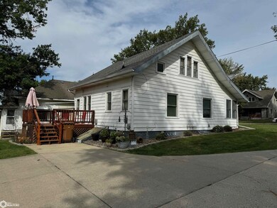 319 Freeman Ave, Audubon, IA 50025 - photo 4