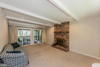 5643 Thelo Garth, Columbia, MD 21045 - photo 3