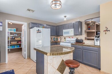 5363 E Flossmoor Ave, Mesa, AZ 85206 - photo 2