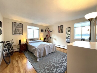 6 Mclean Place unit 3, Cambridge, MA 02140 - photo 4
