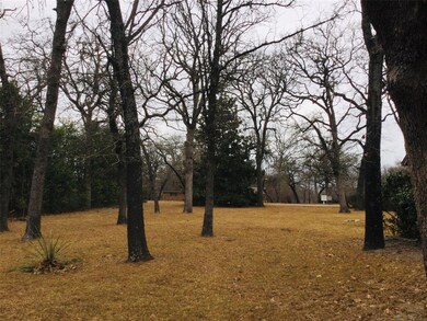 210 Brentwood Dr, Athens, TX 75751 - photo 3