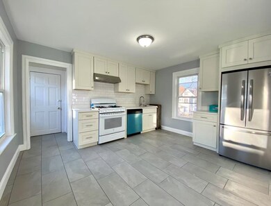 1 Clinton St unit 2, Haverhill, MA 01830 - photo 3