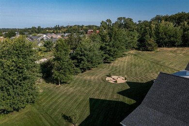 3008 Forrest Meadow Ln, Hiawatha, IA 52233 - photo 3