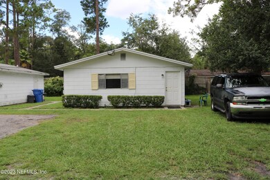 5709 Sue Ln, Jacksonville, FL 32210 - photo 4