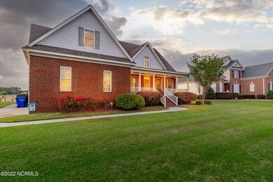 4105 Barrington Dr, Greenville, NC 27834 - photo 2