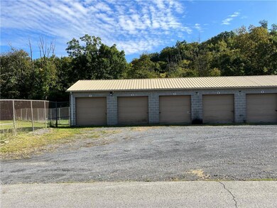 7802 1/2 7th St, Slatington, PA 18080 - photo 2