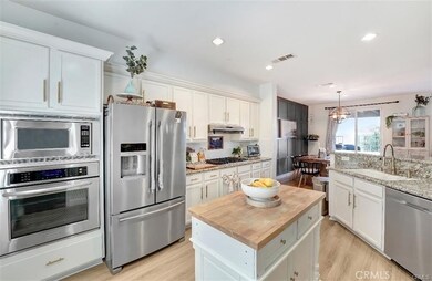 16410 W Nicklaus Dr unit 143, Rancho Cascades, CA 91342 - photo 6