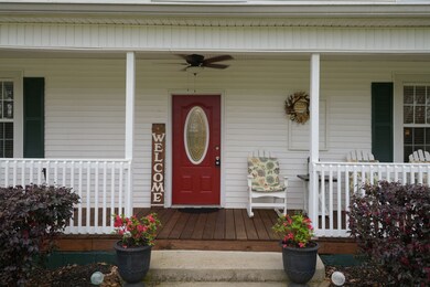 236 Simmons Rd, Shelbyville, TN 37160 - photo 2