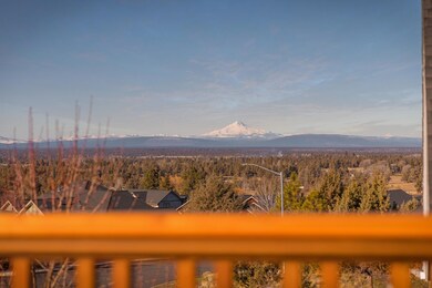 2358 SW 41st St, Redmond, OR 97756 - photo 3