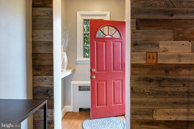 4653 Harcourt Rd, Baltimore, MD 21214 - photo 2