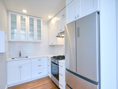 42 Linnaean St unit 6, Cambridge, MA 02138 - photo 2