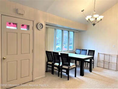 28 Miller Ave, Holmdel, NJ 07733 - photo 4