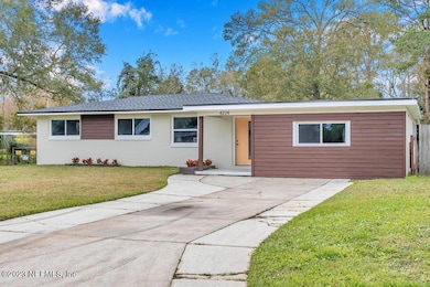 4224 Barmer Dr, Jacksonville, FL 32210 - photo 2
