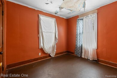 19151 Hoyt St, Detroit, MI 48205 - photo 4