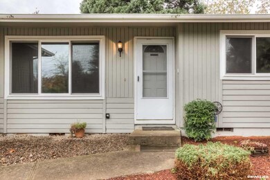 2112 Maplewood Dr S, Salem, OR 97306 - photo 3