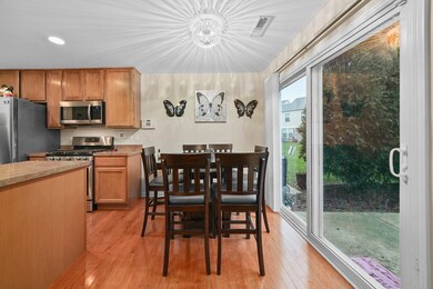 650 Hawley Dr unit 4384, Oswego, IL 60543 - photo 4