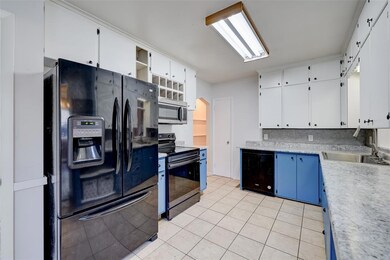 6013 Crown Ln, Des Moines, IA 50311 - photo 7