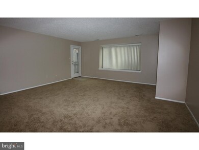 4217A Aberdeen Dr unit 4217, Mount Laurel, NJ 08054 - photo 3