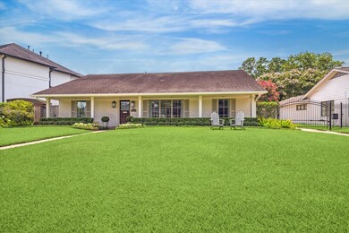 6155 Chevy Chase Dr, Houston, TX 77057 - photo 3